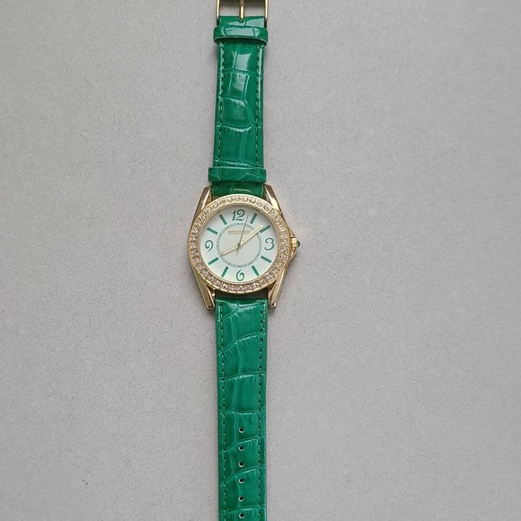 NWOT Green Manhattan Watch - Picture 1 of 8